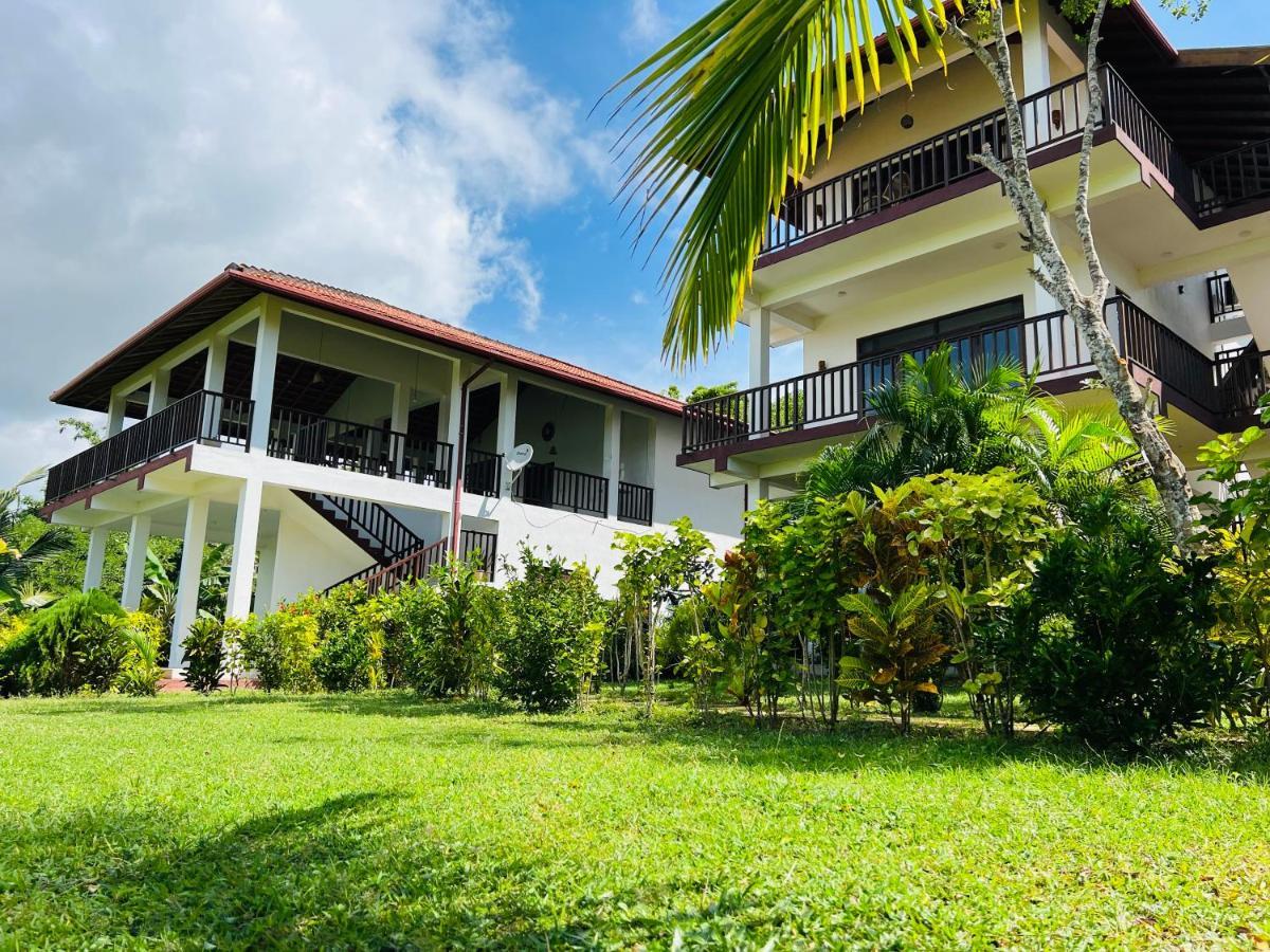 Ashansa Lagoon Resort Тангале Екстериор снимка
