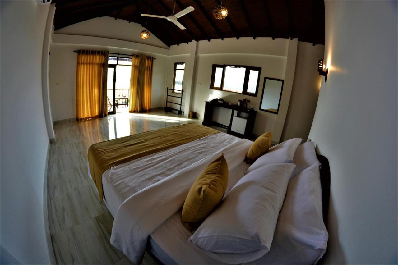 Ashansa Lagoon Resort Тангале Екстериор снимка